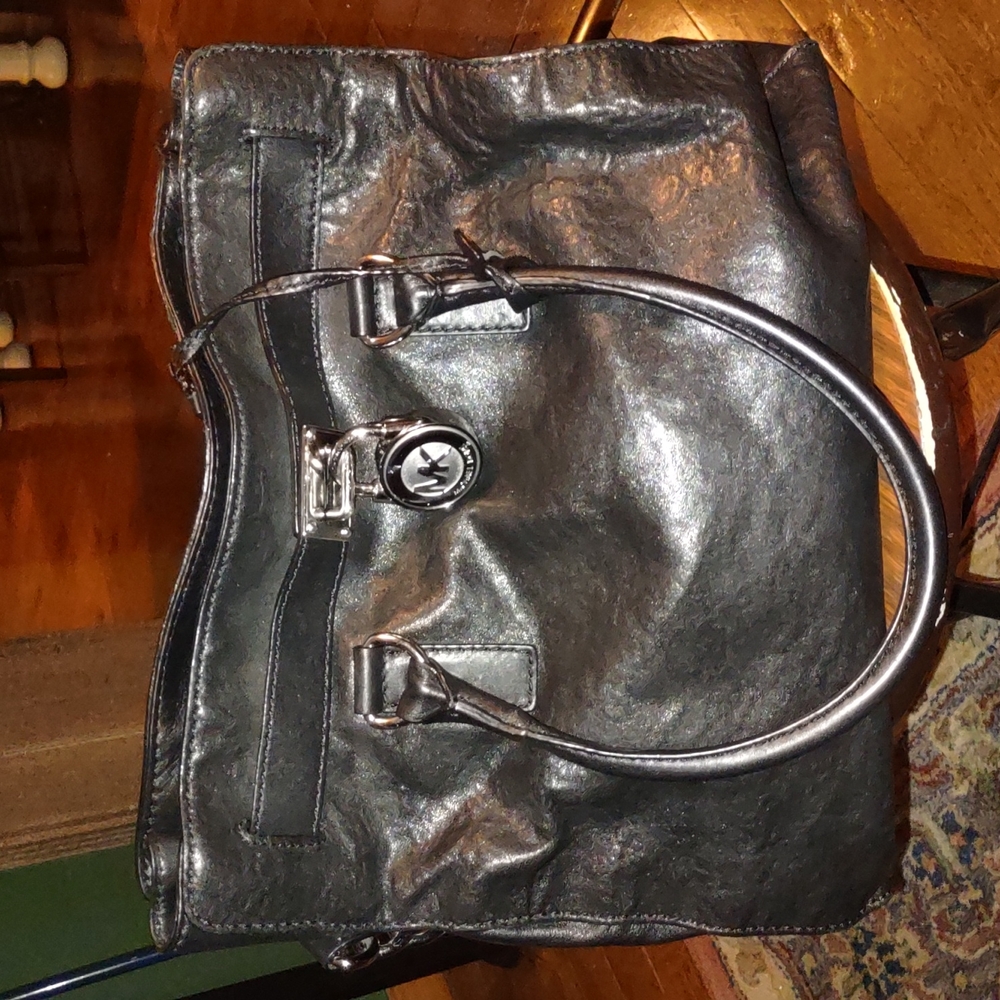 Michael Kors Hamilton shoulder bag with dust bag
